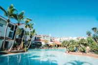 Bazén v ubytování Park Club Europe - All Inclusive Resort nebo v jeho okolí