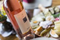 Nápoje v ubytování Taverna & Wine Jeruzalem