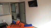 TV a/nebo společenská místnost v ubytování 2V LUXURY APARTMENT NEAR BEACH