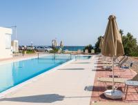 Bazén v ubytování Argo Apartments Rethymno nebo v jeho okolí