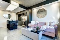 Pierce Boutique Apartments by Simplissimmo