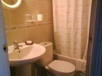 A bathroom at Hotel Solpor