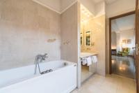 A bathroom at Cristina Rossi Bed&Breakfast