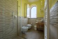 Kúpeľňa v ubytovaní Villa Mami Luroviga