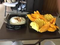 B&Bの敷地内または近くでの食事または食べ物