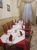 Hotel Gentileにあるレストランまたは飲食店