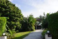 Zahrada ubytování Twin Villas Apartment with Swimming Pool for 2 houses