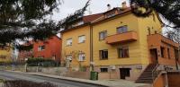 Budova, v ktorej sa apartmán nachádza
