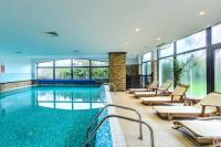 Hotel Bansko SPA & Holidays - Free Parkingの敷地内または近くにあるプール