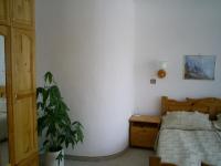 Postel nebo postele na pokoji v ubytování Family Hotel Markony