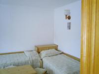 Postel nebo postele na pokoji v ubytování Family Hotel Markony