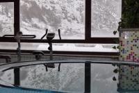 Aparthotel Areu during the winter