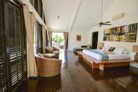 Le Mirage Villa Santai thumbnail 2