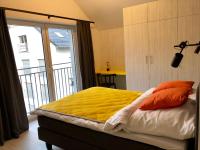 Posteľ alebo postele v izbe v ubytovaní Ski Sun Sea - Rodzinny apartament pod gondolą