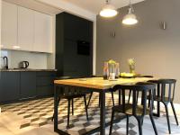 Kuchyňa alebo kuchynka v ubytovaní Ski Sun Sea - Rodzinny apartament pod gondolą