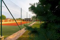 Tenis lub squash w obiekcie Vila Valča lub w pobliżu