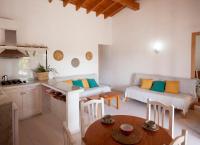 A kitchen or kitchenette at Viviendas Los Olivos - Formentera Break