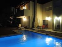 Bazén v ubytovaní VILLA SISSY CAREFREE VACATIONSΘΕ alebo v jeho blízkosti