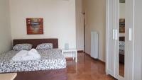 Posteľ alebo postele v izbe v ubytovaní Menta errathens Apartment - Athens Center, 5 BD, 2 BATH