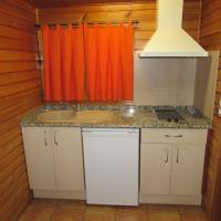 Kuchyň nebo kuchyňský kout v ubytování Camping-Bungalows Ciudad de Albarracín