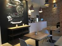 Reštaurácia alebo iné gastronomické zariadenie v ubytovaní ApartHostel Warszawa