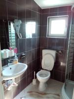 Um banheiro em Apartments Begonia