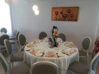 Restauracja lub miejsce do jedzenia w obiekcie Hotel Il Gabbiano Beach