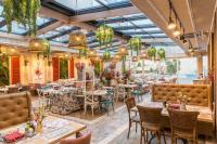 Restaurace v ubytování Cosmopolitan Hotel & Wellness