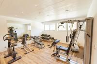 Posilňovňa alebo fitness centrum v ubytovaní Landhotel Zellerhof