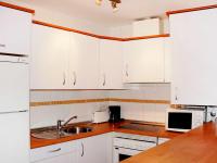 Kuchyňa alebo kuchynka v ubytovaní Apartment Torrealba by Interhome