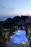 Basen w obiekcie Hotel La Floridiana lub w pobliżu