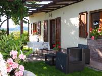 Vonkajšia záhrada v ubytovaní Agriturismo Il Monte - Piscina tra gli Ulivi, Maneggio con Cavalli e WIFI