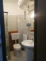 A bathroom at La casa di Joseph