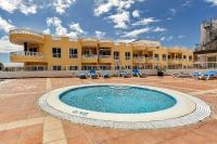 Basen w obiekcie Ocean Pearl Apartment lub w pobliżu