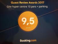 a sign that reads guest review awards gift river centre pets parking at Gite hyper centre 10 pers in Colmar