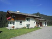 Budynek, w którym mieści się apartament