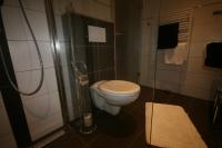 A bathroom at Ferienhaus Christine