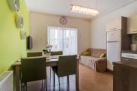 Kuchyňa alebo kuchynka v ubytovaní Apartments Ani