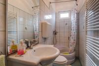 Kúpeľňa v ubytovaní Apartments Ani