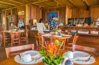 En restaurant eller et andet spisested på Dreamland Bungalows - Taipú de Fora - Barra Grande
