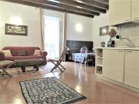 A kitchen or kitchenette at La Casa Delle Fate