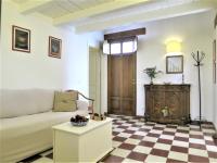 A seating area at La Casa Delle Fate