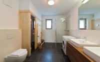 Kúpeľňa v ubytovaní Apartments Dolomit-Royal