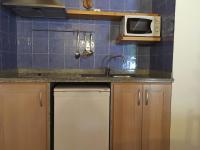 A kitchen or kitchenette at Viviendas Los Olivos - Formentera Break