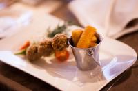 Φαγητό σε αυτό το ξενοδοχείο ή κάπου εκεί κοντά