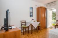 TV a/nebo společenská místnost v ubytování Apartments Antonija
