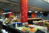 Jídlo v hotelu nebo okolí