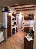 Kuchyňa alebo kuchynka v ubytovaní Mb bed & breakfast