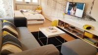 Televízia a/alebo spoločenská miestnosť v ubytovaní Apartment Cubo Maksimir 1