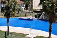Bazén v ubytovaní Chalet adosado de lujo para 6 personas en Golf Panorámica - Internet Fibra gratis alebo v jeho blízkosti